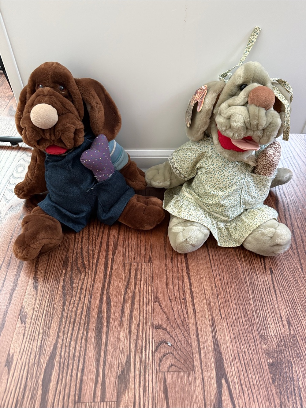 Vintage 1981 Pair of Hans bros Plush Dog handpuppets
